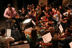Ricardo Muti e l'Orchestra giovanile Cherubini (foto Silvia Lelli)